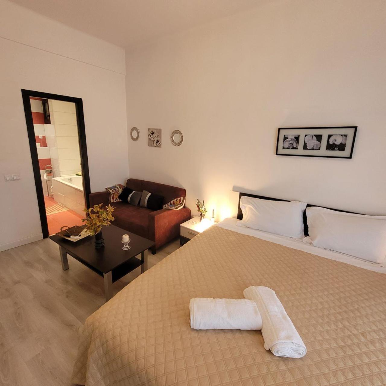 Anastasia Bratianu Apart 28B Beautiful View Self Check From 2 Pm Bucharest Exterior photo